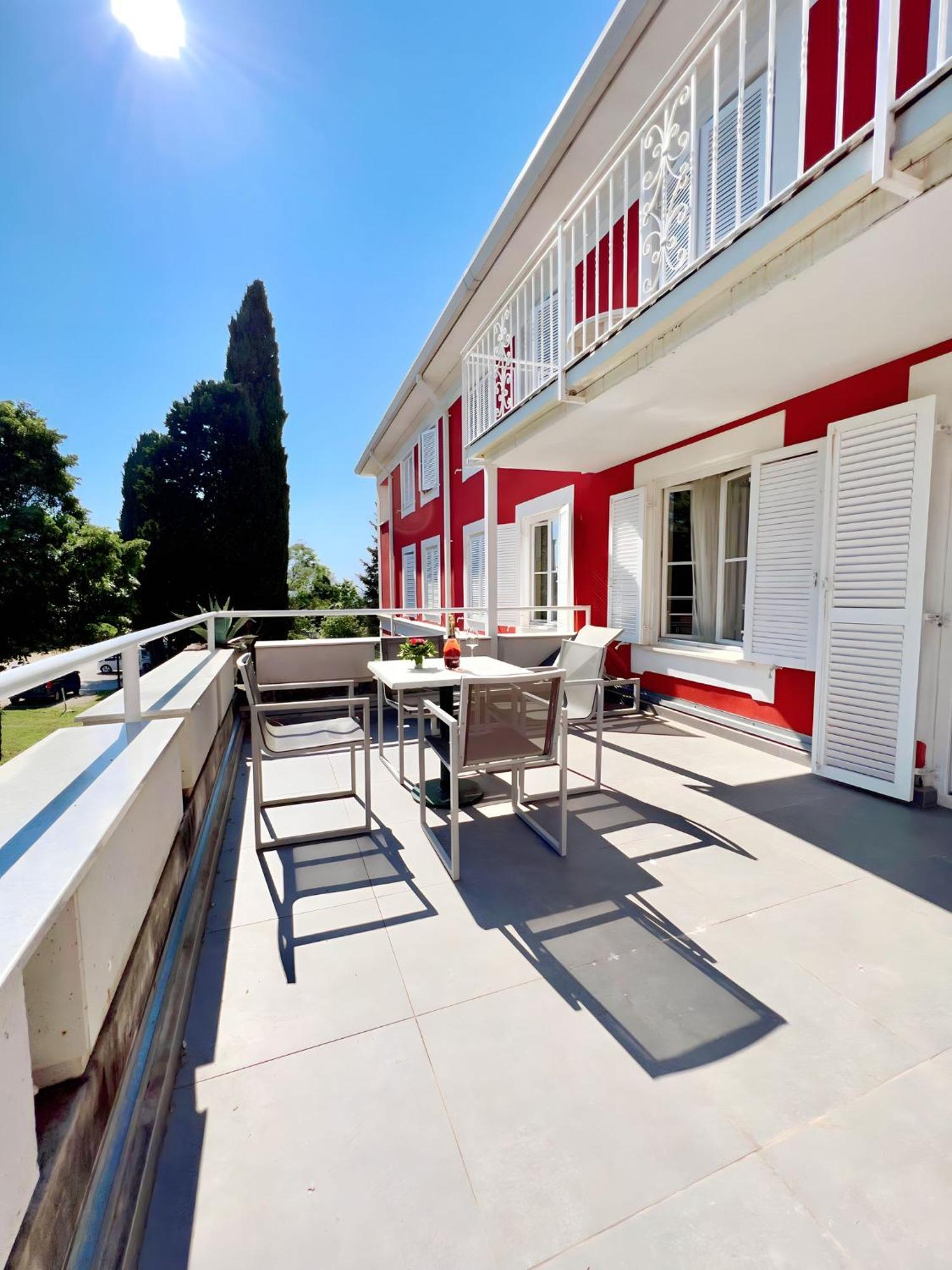 Villa Valdepian Apartments 萨武德里亚 外观 照片