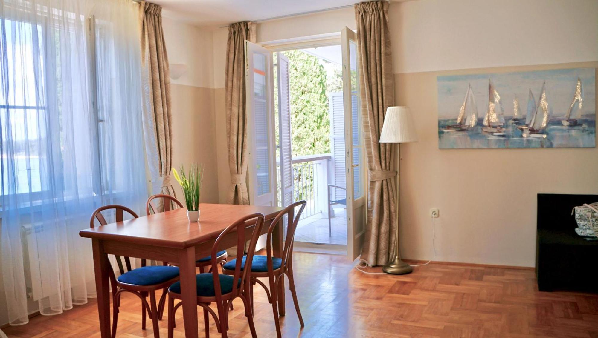 Villa Valdepian Apartments 萨武德里亚 外观 照片
